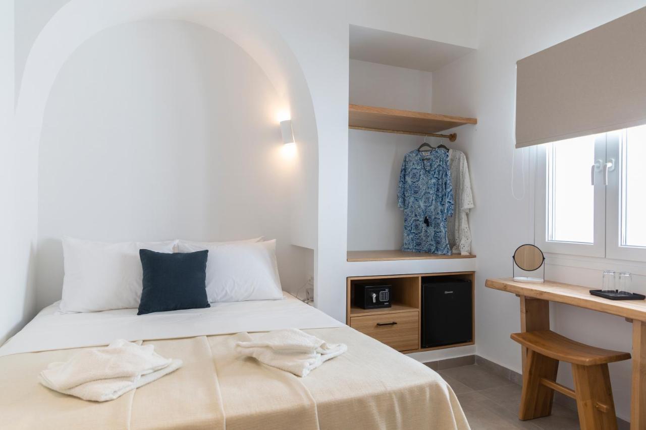 Asimina Hotel Fira  Ngoại thất bức ảnh