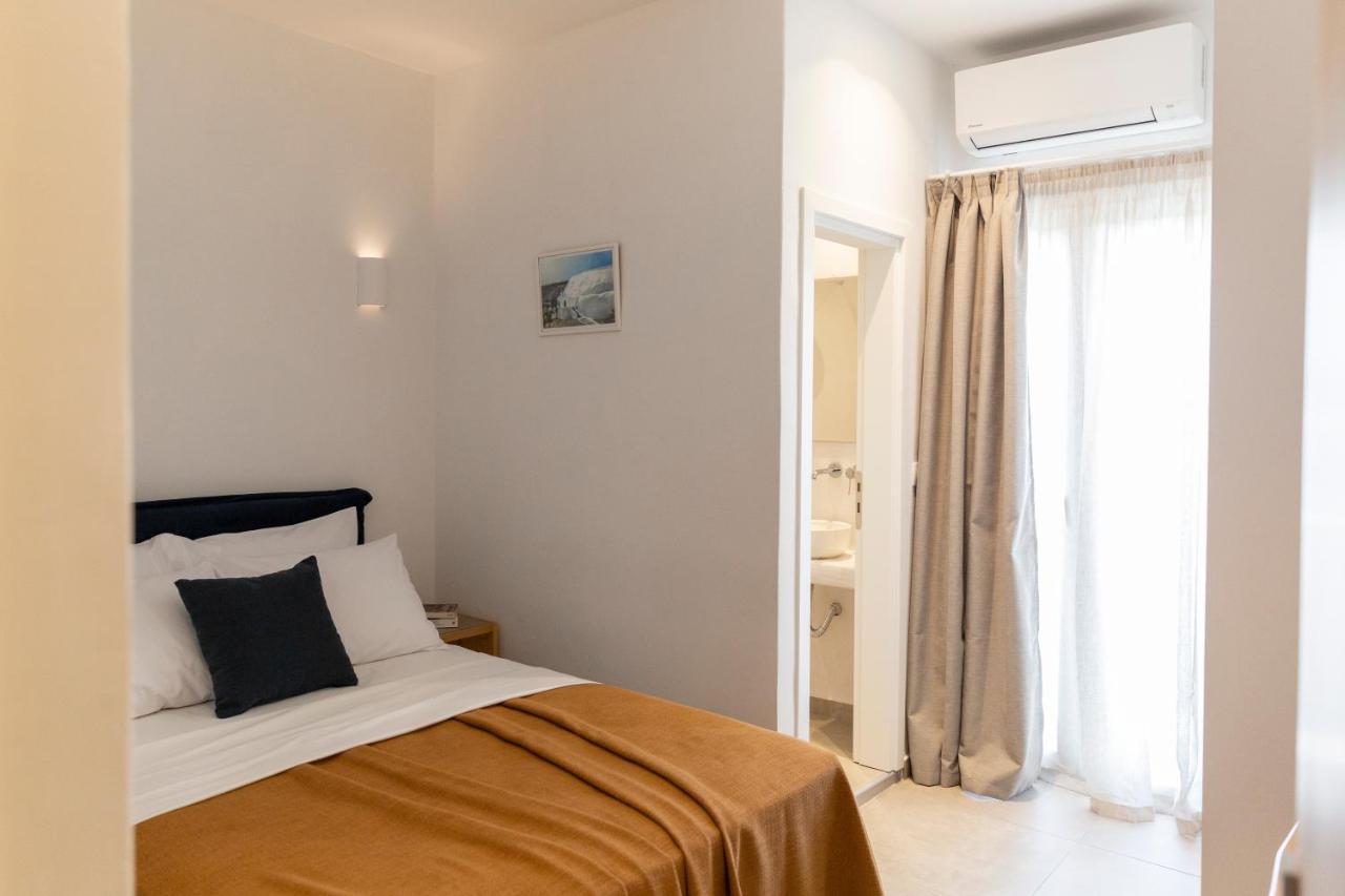 Asimina Hotel Fira  Ngoại thất bức ảnh