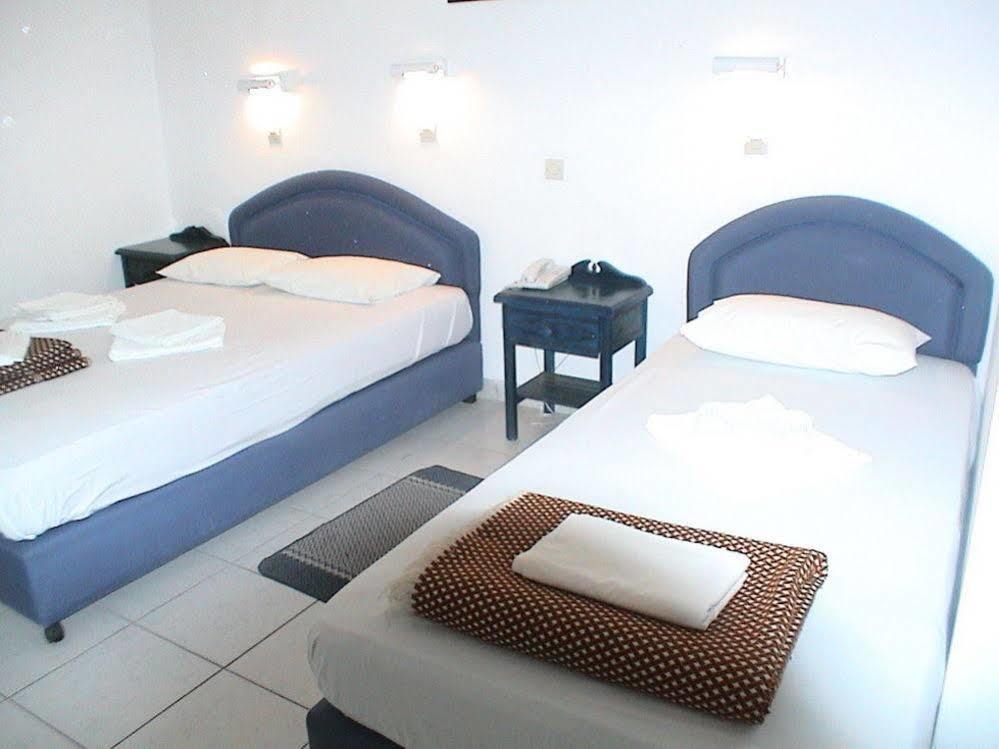 Asimina Hotel Fira  Ngoại thất bức ảnh