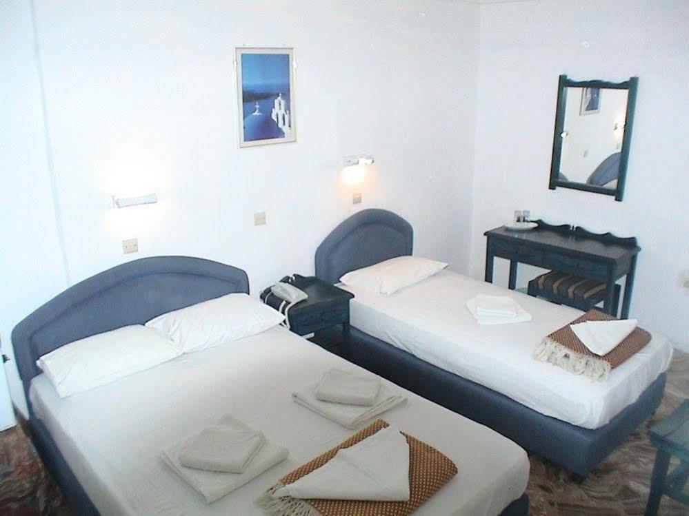 Asimina Hotel Fira  Ngoại thất bức ảnh